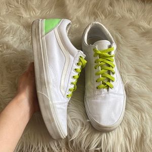 💚🤍Neón green Vans Size 9 Mens 10.5 womens 💚🤍